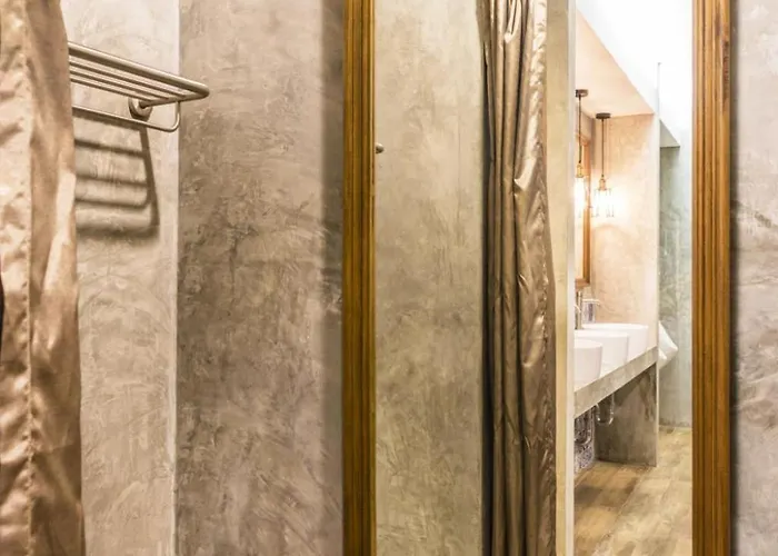 Lamoon Vivit Hotel 3*